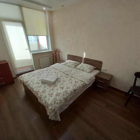 Smart Apartments Drahomanova 2А Kiev Dış mekan fotoğraf