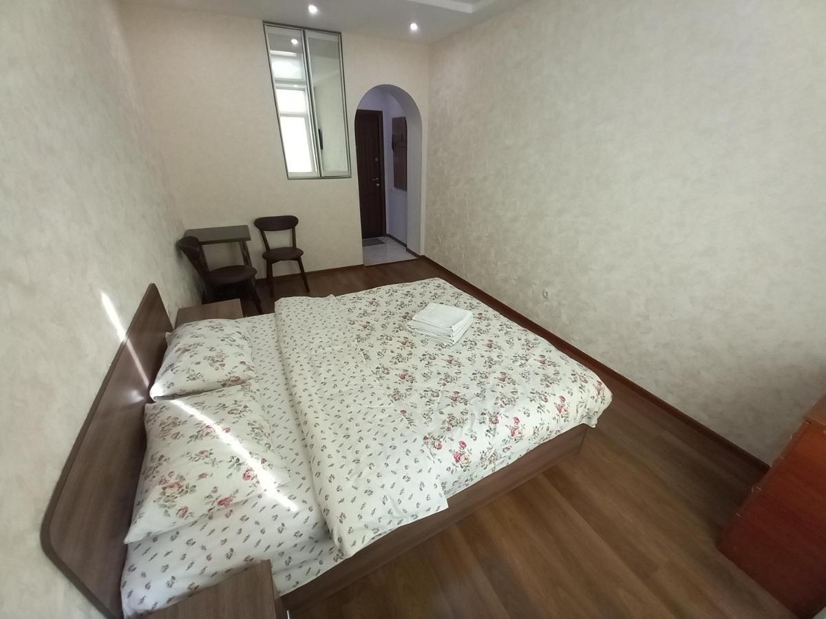 Smart Apartments Drahomanova 2А Kiev Dış mekan fotoğraf