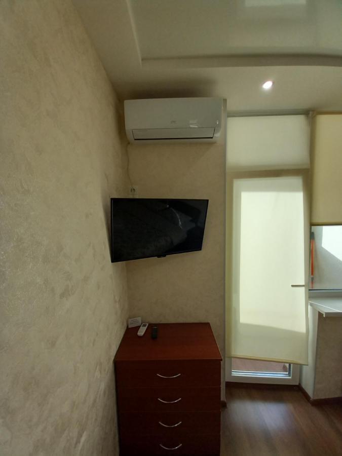 Smart Apartments Drahomanova 2А Kiev Dış mekan fotoğraf