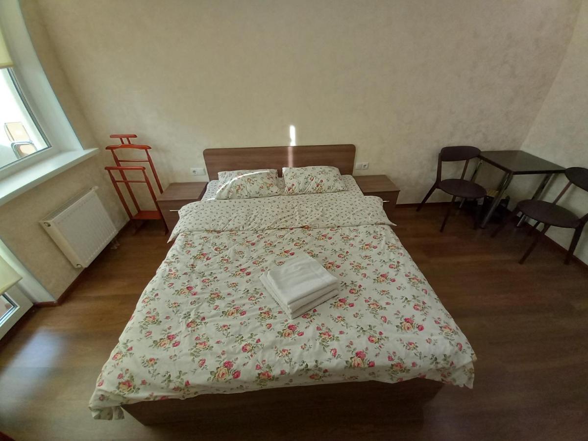 Smart Apartments Drahomanova 2А Kiev Dış mekan fotoğraf